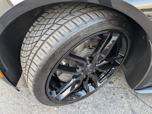 Used 2014 Chevrolet Corvette Stingray Convertible w/ 3LT Preferred Equipment Group image 21