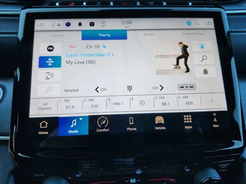 New 2024 Jeep Grand Cherokee Limited 4xe image 13