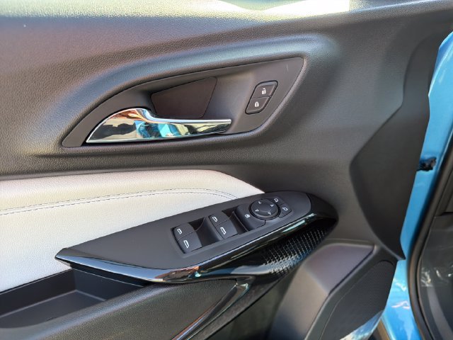 New 2026 Chevrolet Trax LT w/ Driver Confidence Package FWD image 21