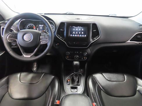 Used 2020 Jeep Cherokee Latitude Plus FWD image 14