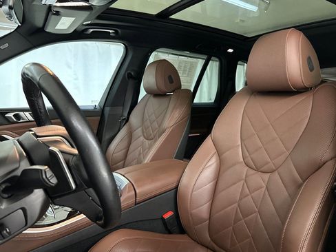 Used 2023 BMW X5 sDrive40i w/ Climate Comfort Package image 22