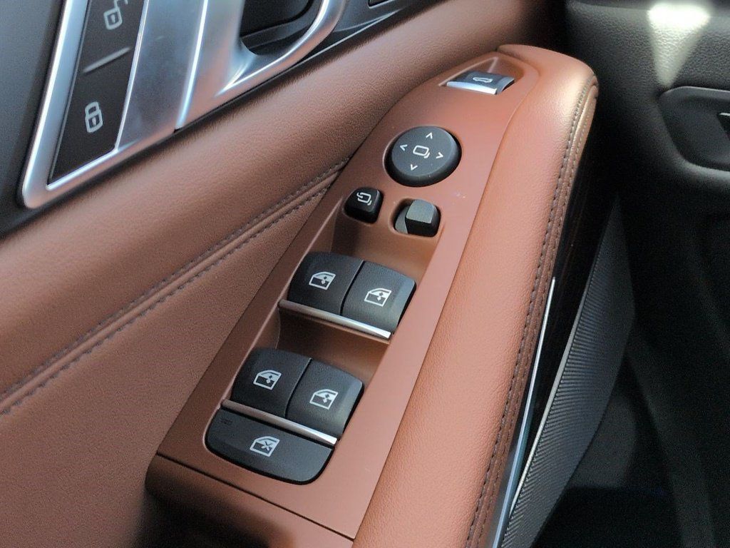 New 2026 BMW X5 M60i AWD/4WD image 25