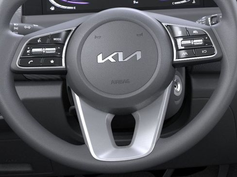 Certified 2026 Kia Seltos LX FWD image 24