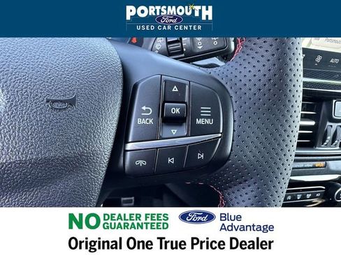 Certified 2023 Ford Escape ST-Line Elite w/ Premium Technology Package image 17