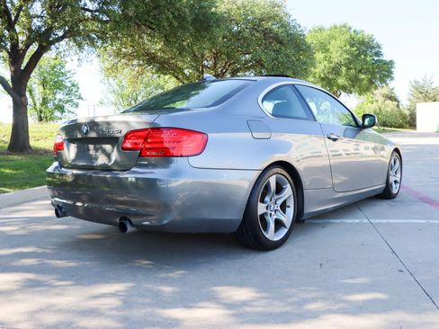 Used 2011 BMW 335i Coupe w/ Premium Pkg RWD image 7