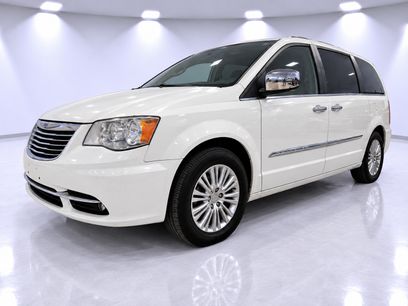Used 2013 Chrysler Town & Country Limited