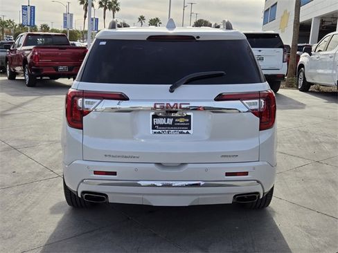 Certified 2021 GMC Acadia Denali w/ Denali Technology Package image 5