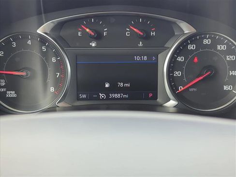 Used 2025 Chevrolet Blazer LT FWD image 12