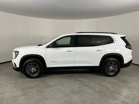 Certified 2026 GMC Acadia Elevation w/ LPO, Floor Liner Package FWD image 5