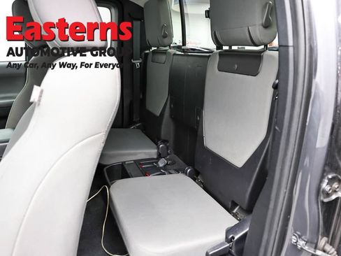 Used 2021 Toyota Tacoma SR w/ SX Package AWD/4WD image 21