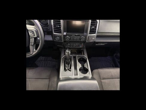 Used 2015 Ford F150 XLT w/ Equipment Group 302A Luxury AWD/4WD image 16