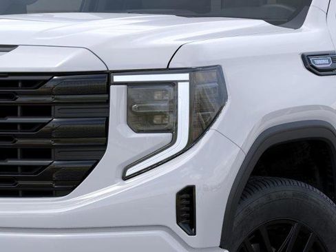 New 2026 GMC Sierra 1500 Elevation image 10