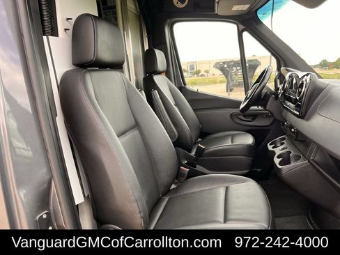 Used 2021 Mercedes-Benz Sprinter 4500 w/ Parking Package image 25