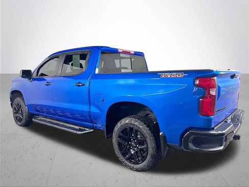 Used 2024 Chevrolet Silverado 1500 LT Trail Boss w/ Convenience Package II image 8