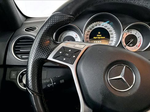 Used 2012 Mercedes-Benz C 300 4MATIC Sedan image 24