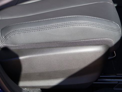 New 2026 Subaru Outback Premium image 13