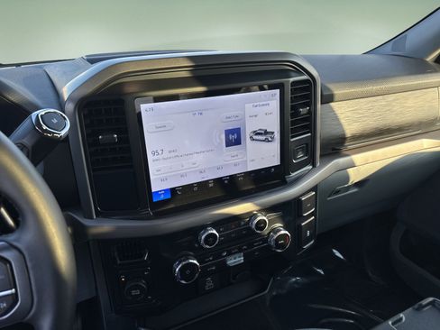 Used 2025 Ford F150 XLT w/ Equipment Group 301A Standard image 14