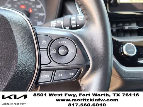 Used 2024 Toyota Corolla Cross AWD Hybrid image 28