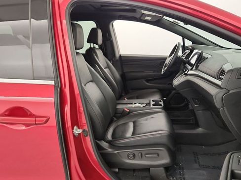 Used 2023 Honda Odyssey Sport image 32
