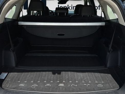 Certified 2026 Kia Sorento S w/ S Panoramic Sunroof Package FWD image 13