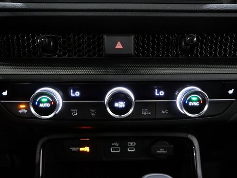 Used 2025 Honda CR-V Sport image 20