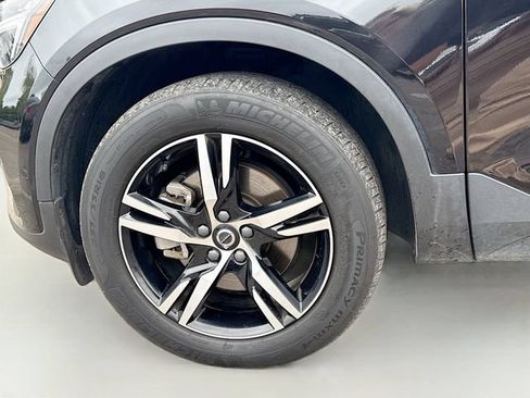 Used 2023 Volvo XC40 B5 Plus AWD/4WD image 42