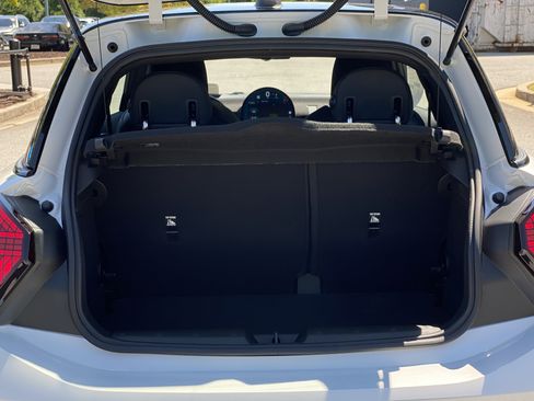 Used 2026 MINI Cooper 2-Door Hardtop FWD image 35