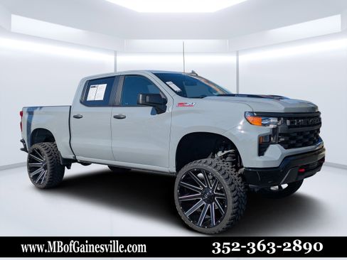 Used 2025 Chevrolet Silverado 1500 Custom Trail Boss image 1
