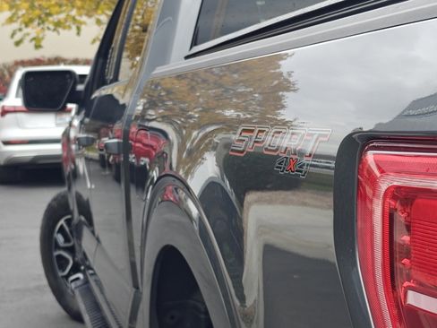 Used 2022 Ford F150 XLT w/ Equipment Group 302A High image 35