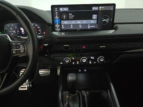 Used 2024 Honda Accord Sport image 7