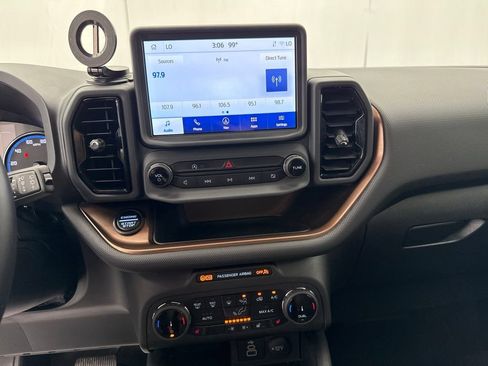 Used 2024 Ford Bronco Sport Outer Banks w/ Tech Package AWD/4WD image 21