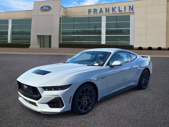 New 2026 Ford Mustang GT Premium w/ GT Performance Package RWD image 3