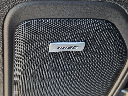 Used 2020 GMC Sierra 1500 SLT image 14