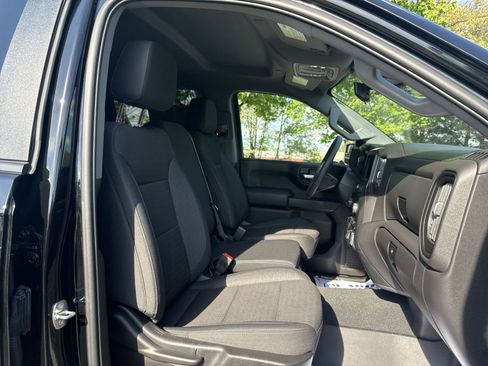 Used 2024 Chevrolet Silverado 1500 Custom image 24