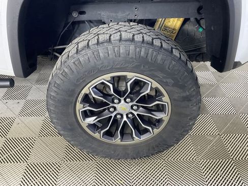 Used 2020 Chevrolet Colorado ZR2 AWD/4WD image 19