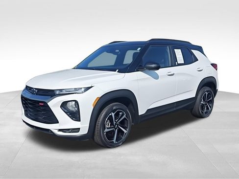 Used 2022 Chevrolet TrailBlazer RS w/ Convenience Package AWD/4WD image 4