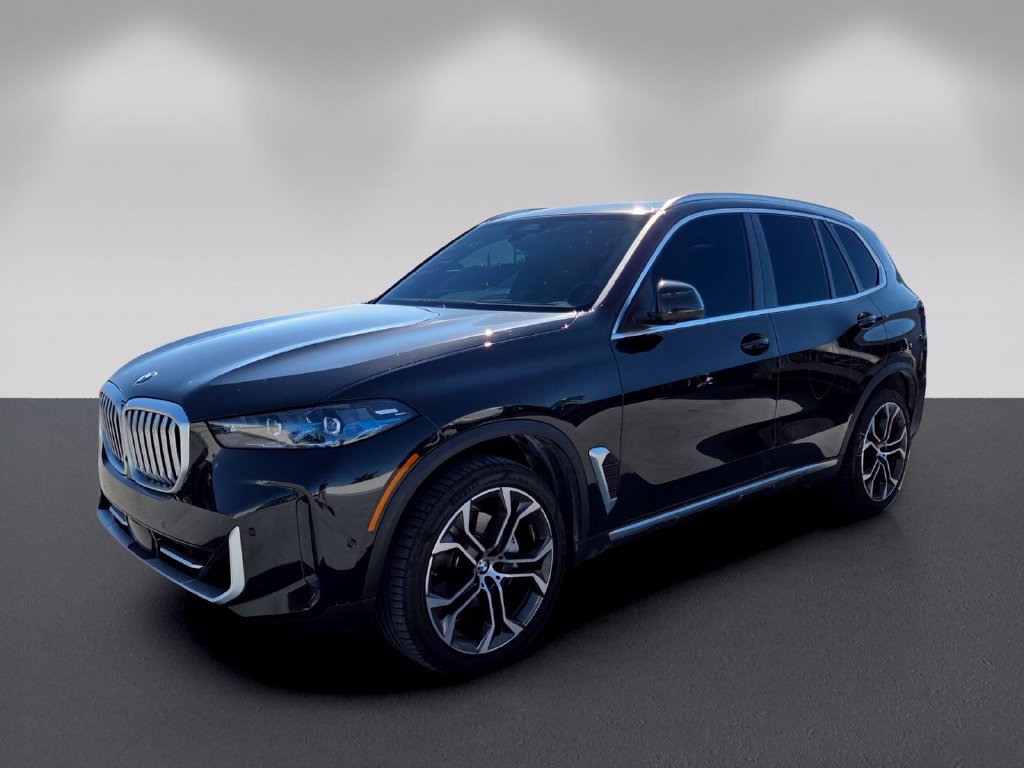 Certified 2025 BMW X5 sDrive40i w/ Parking Assistance Package RWD image 8