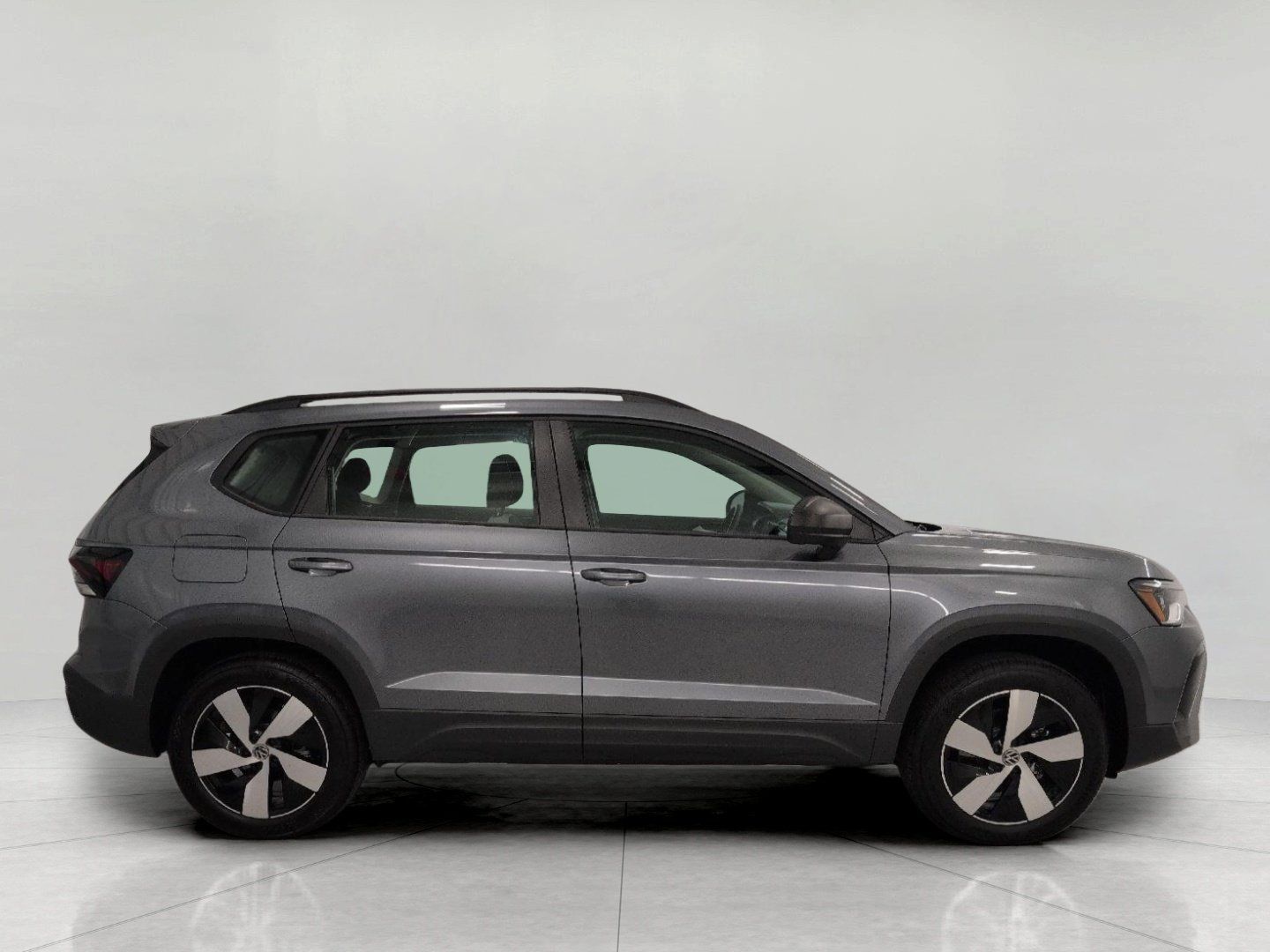 Used 2026 Volkswagen Taos S AWD/4WD image 8