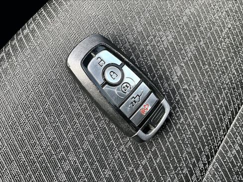 Used 2022 Ford F150 XLT w/ Equipment Group 302A High image 15