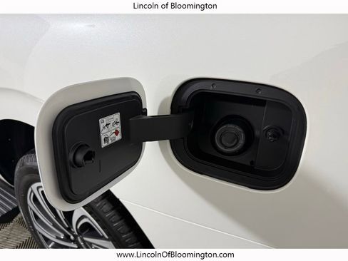 New 2025 Lincoln Navigator L Black Label image 14