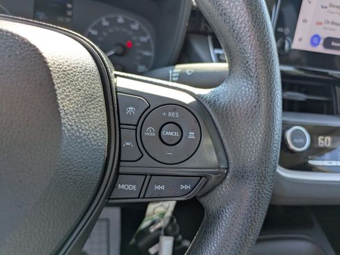 Certified 2023 Toyota Corolla LE image 18