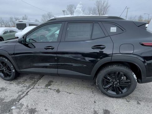 New 2026 Chevrolet Trax ACTIV w/ Sunroof Package image 7
