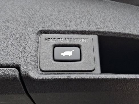 Certified 2025 Acura RDX Technology Package image 32