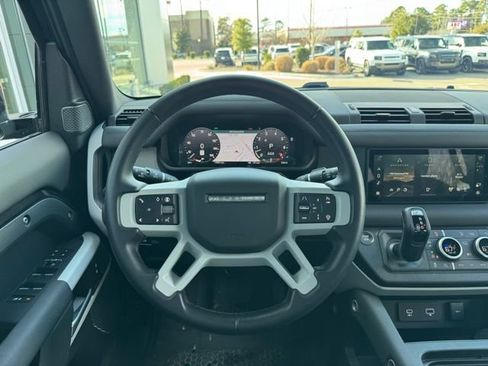 Used 2024 Land Rover Defender 110 X-Dynamic SE image 14