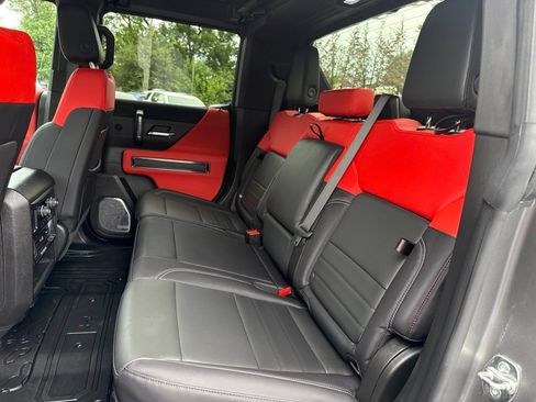 Used 2026 GMC Hummer EV 4x4 Crew Cab image 52