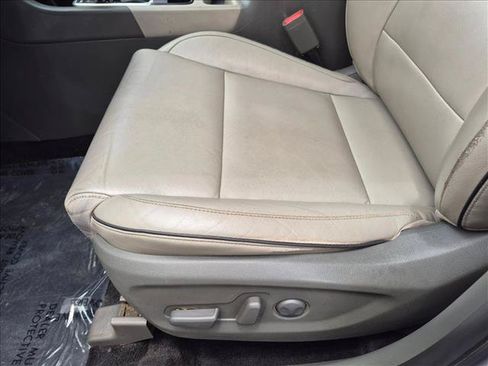 Used 2018 Kia Sportage EX w/ EX Premium Package FWD image 11