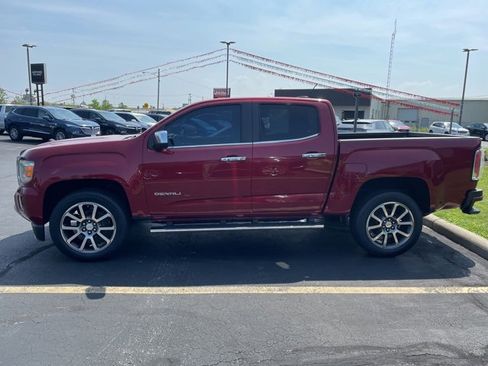 Used 2019 GMC Canyon Denali image 8
