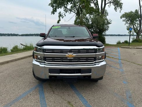 Used 2016 Chevrolet Silverado 2500 LT AWD/4WD image 2