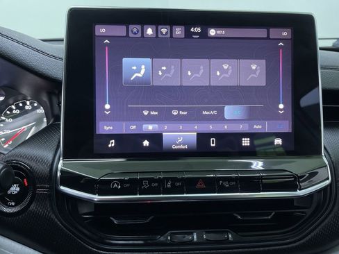 Used 2022 Jeep Compass Trailhawk image 24