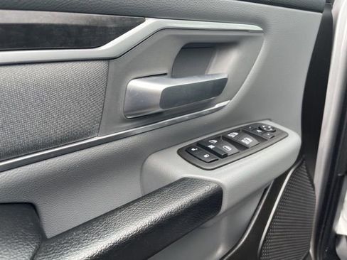Used 2022 RAM 1500 Big Horn image 12